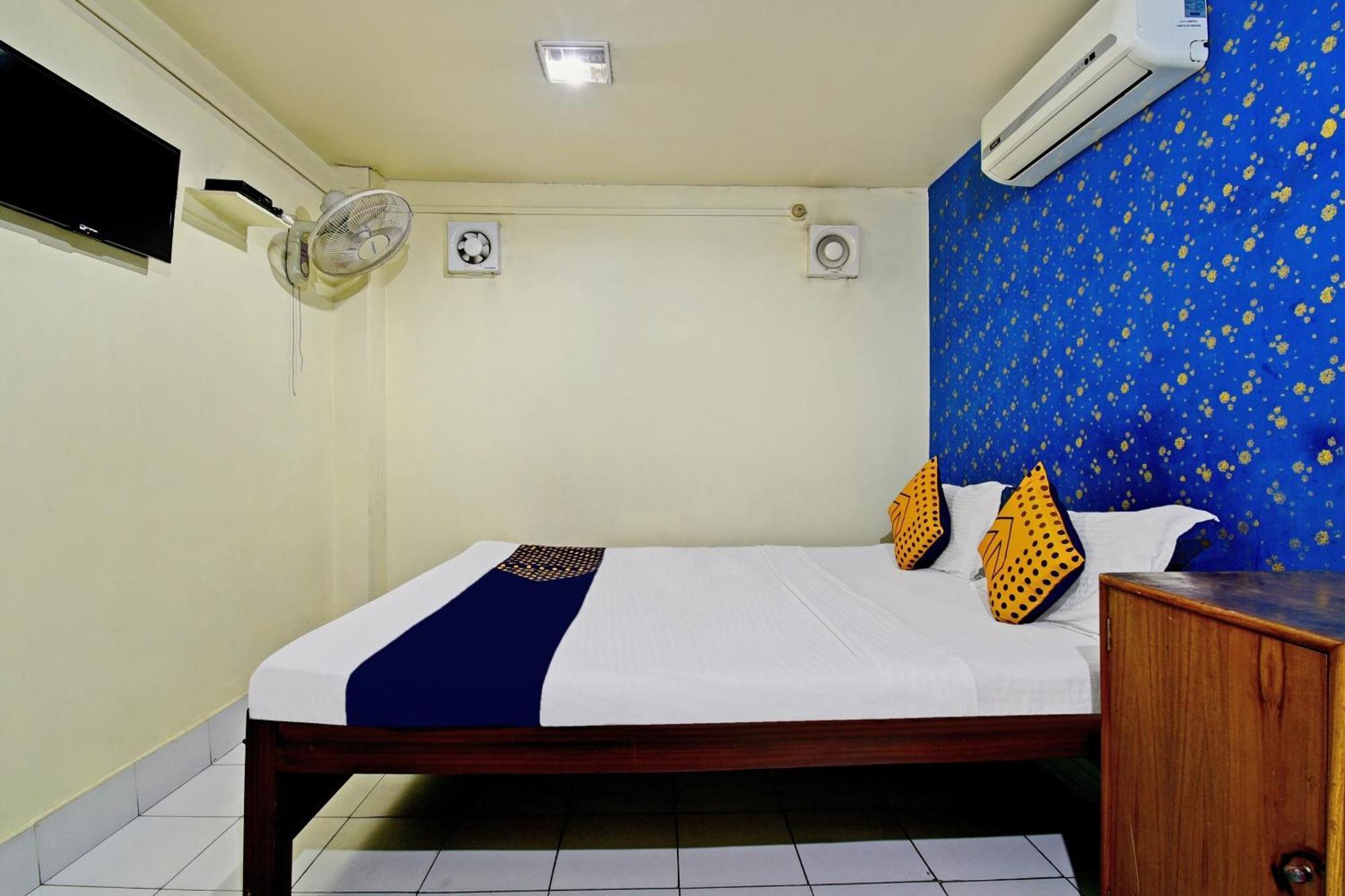 Oyo Flagship Thank You Lodge Nac Dispur Exteriér fotografie