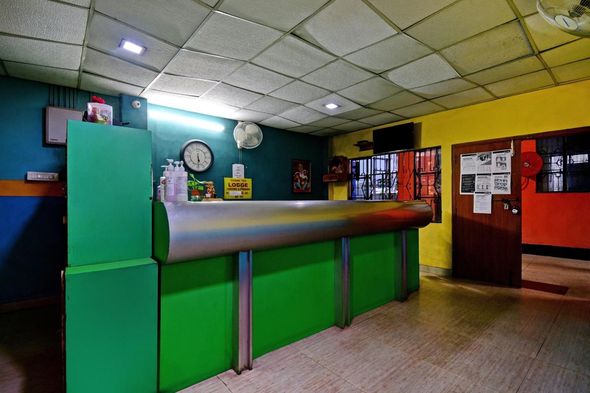 Oyo Flagship Thank You Lodge Nac Dispur Exteriér fotografie