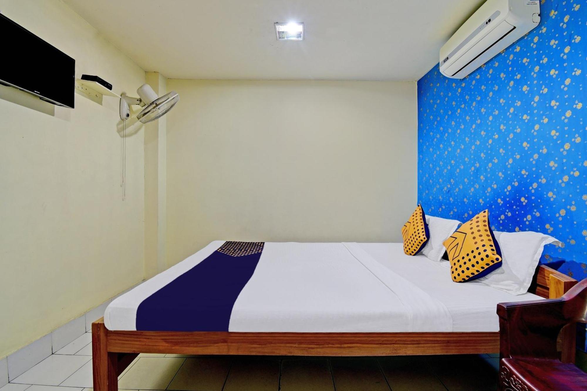 Oyo Flagship Thank You Lodge Nac Dispur Exteriér fotografie